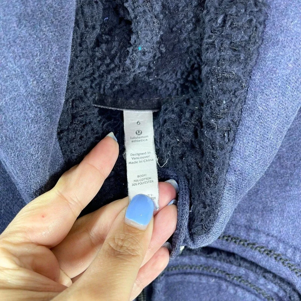 Lululemon Cuddle Up Fleece Zip Athletic Jacket Sz‎ 6 Blue Turtleneck Thumbholes